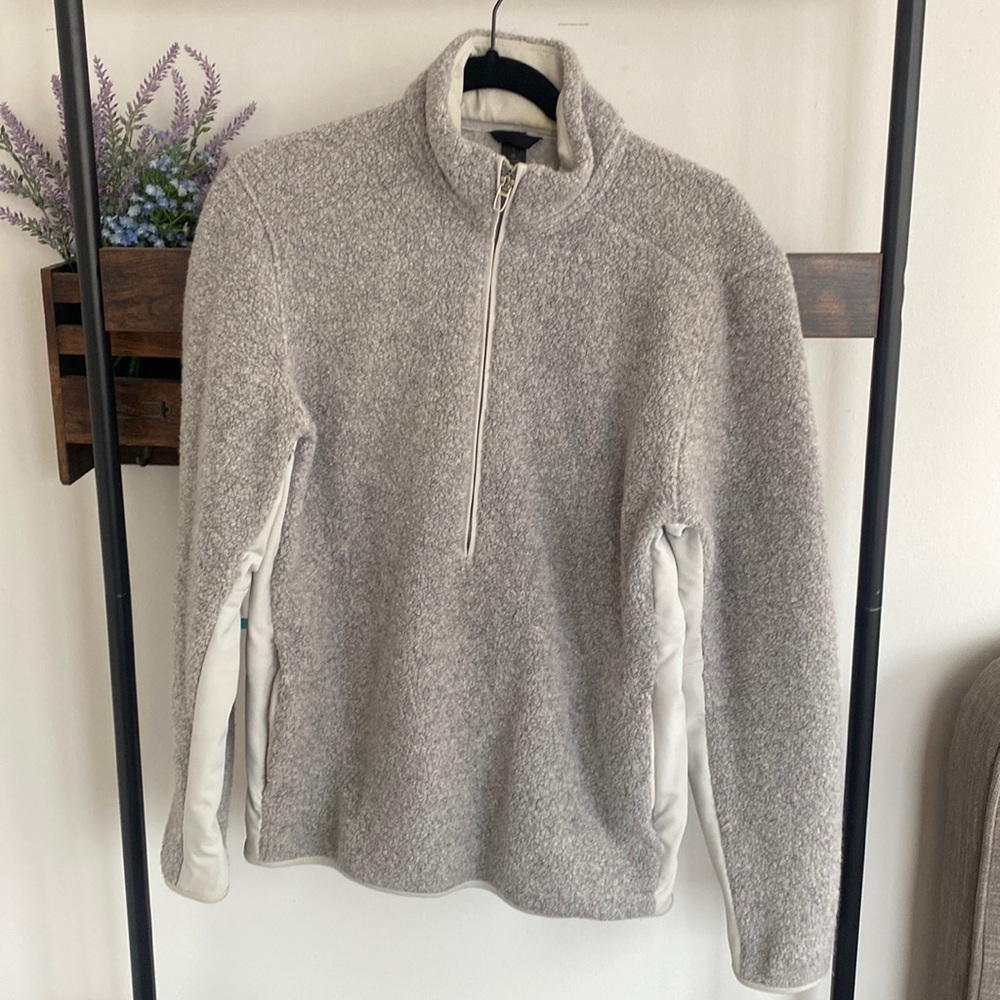 Lululemon Pullover
